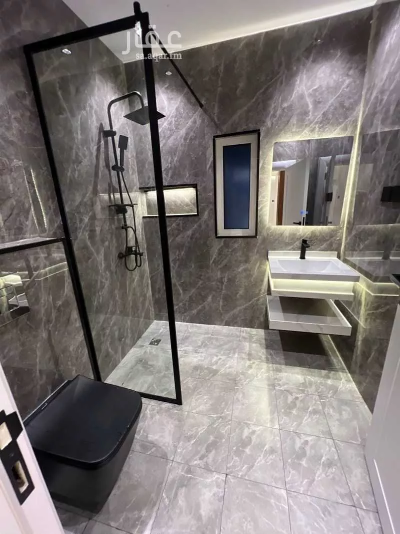 6 bedroom floor in King Fahd 18