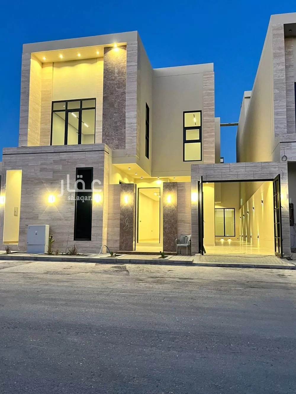 5 bedroom villa in Al Mahdiyyah 2
