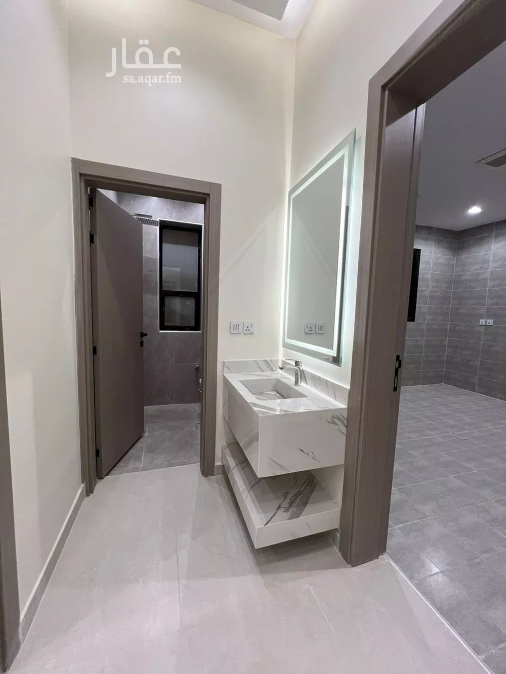 6 bedroom villa in Al Uraija Al Wusta 24
