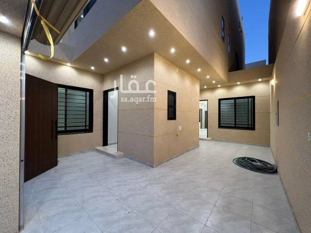 6 bedroom villa in Al Uraija Al Wusta 26