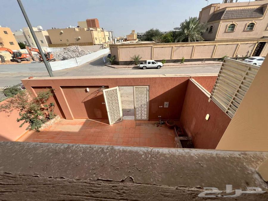 5 bedroom villa in King Faisal 2