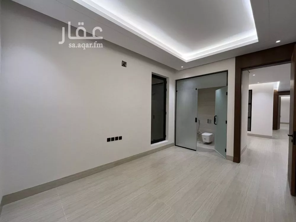 5 bedroom villa in Al Mahdiyyah 7