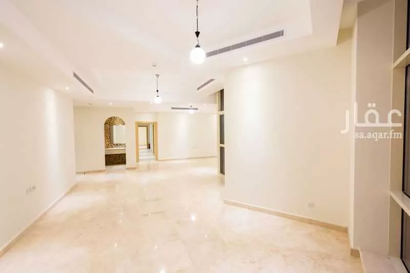 4 bedroom apartment in Obhur Al Janoubiah 2