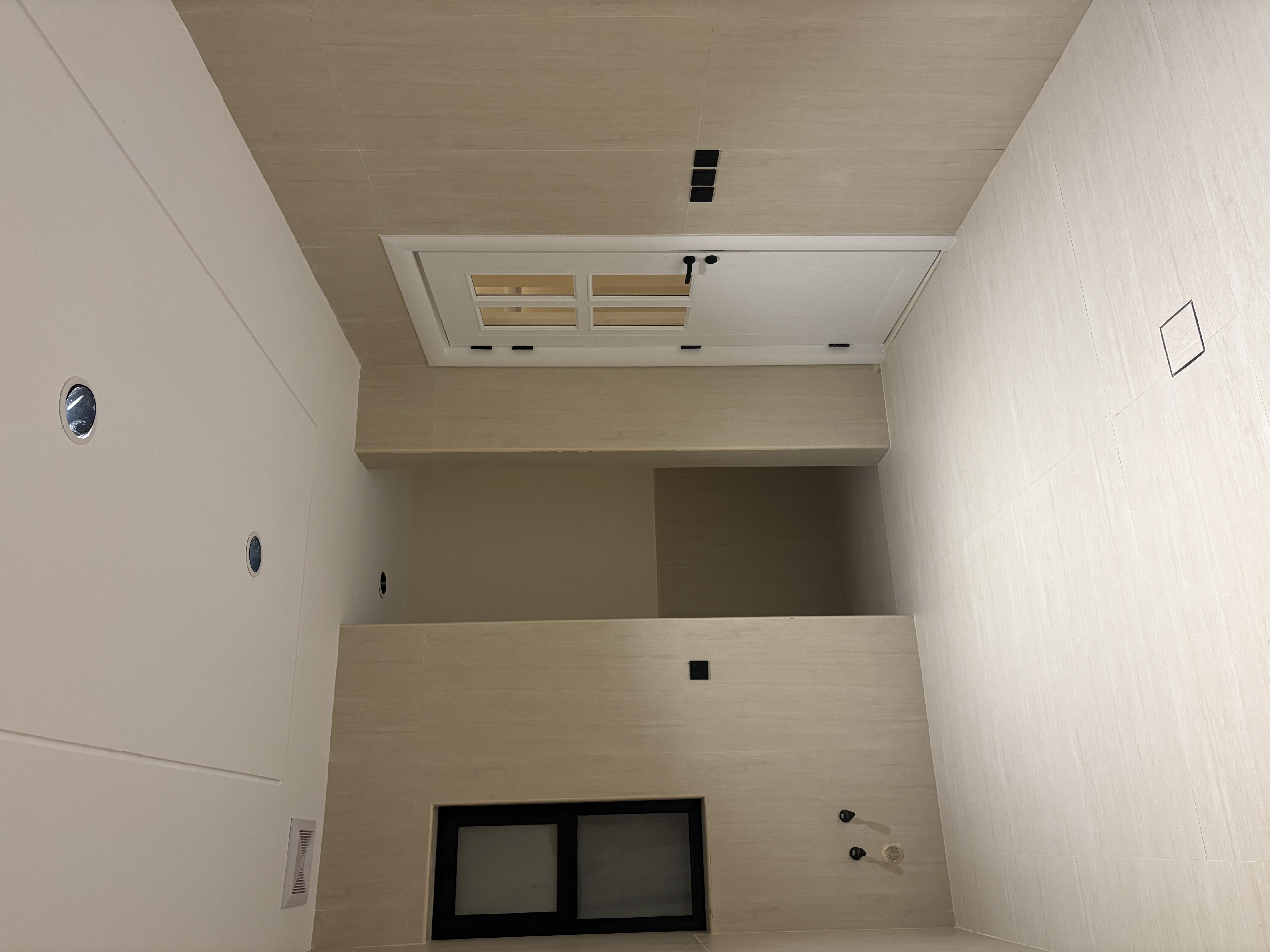 3 bedroom apartment in Ash Shulah 6