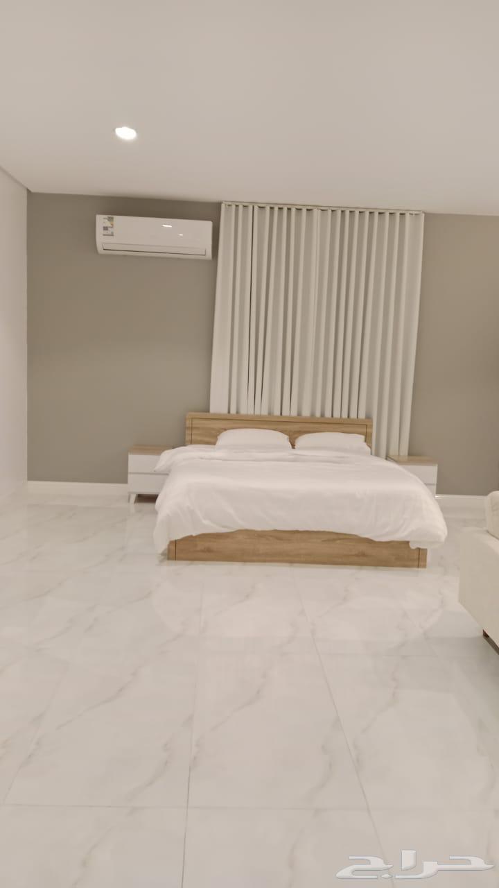 2 bedroom apartment in Al Murjan 8