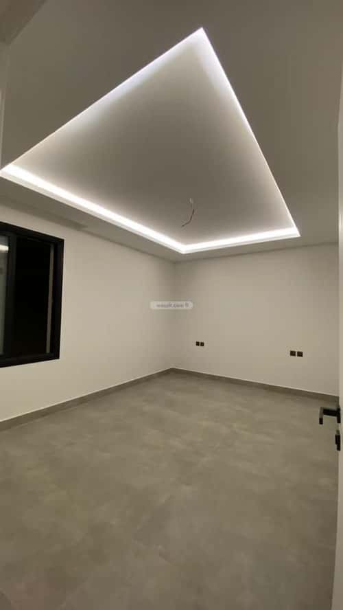 3 bedroom apartment in Al Malqa 5