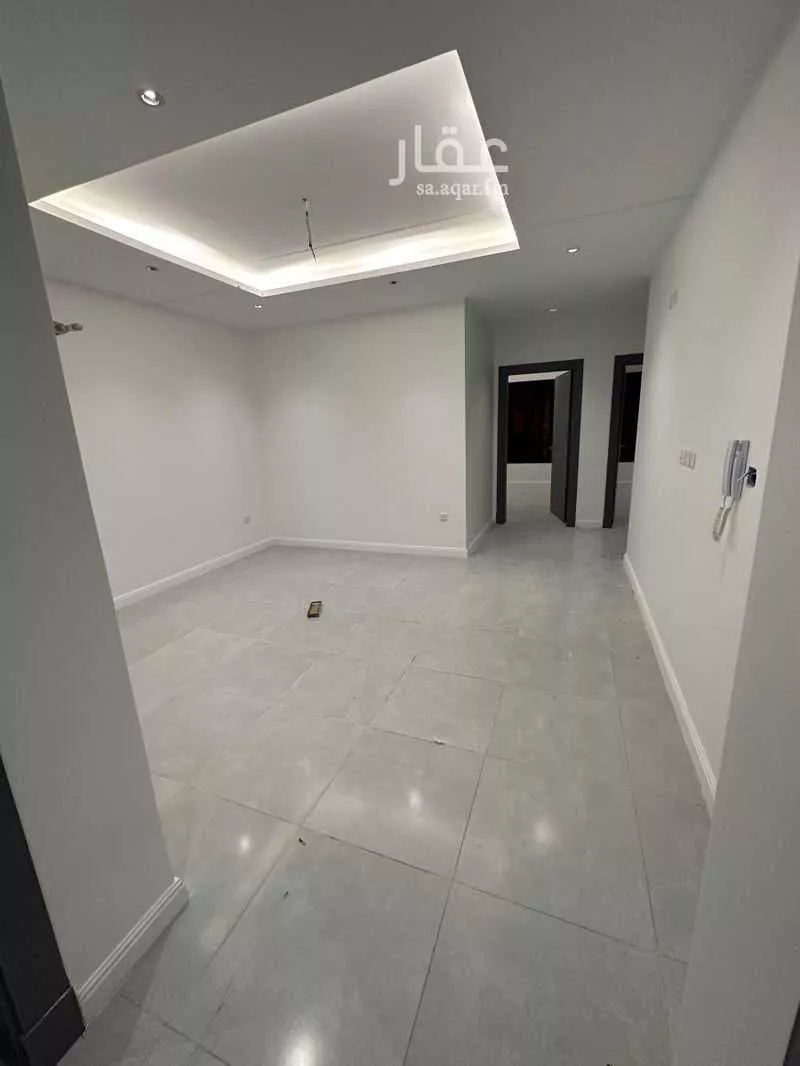 3 bedroom apartment in Al Marwa 4