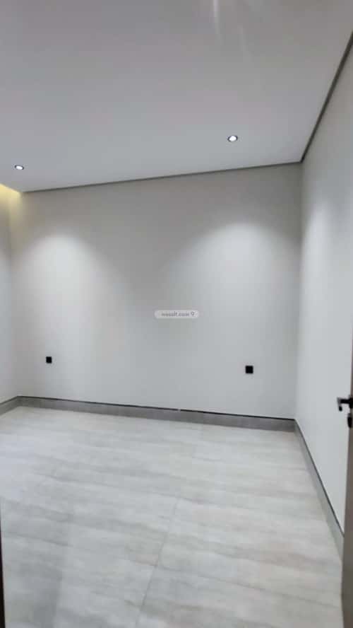 6 bedroom apartment in Al Maizilah 15