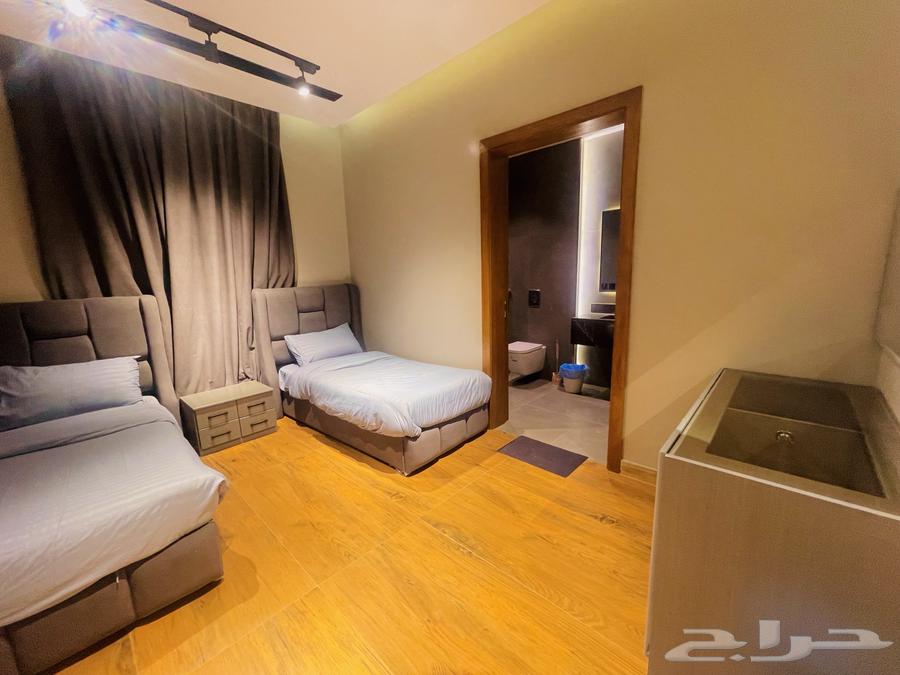 2 bedroom apartment in Al Murooj 18