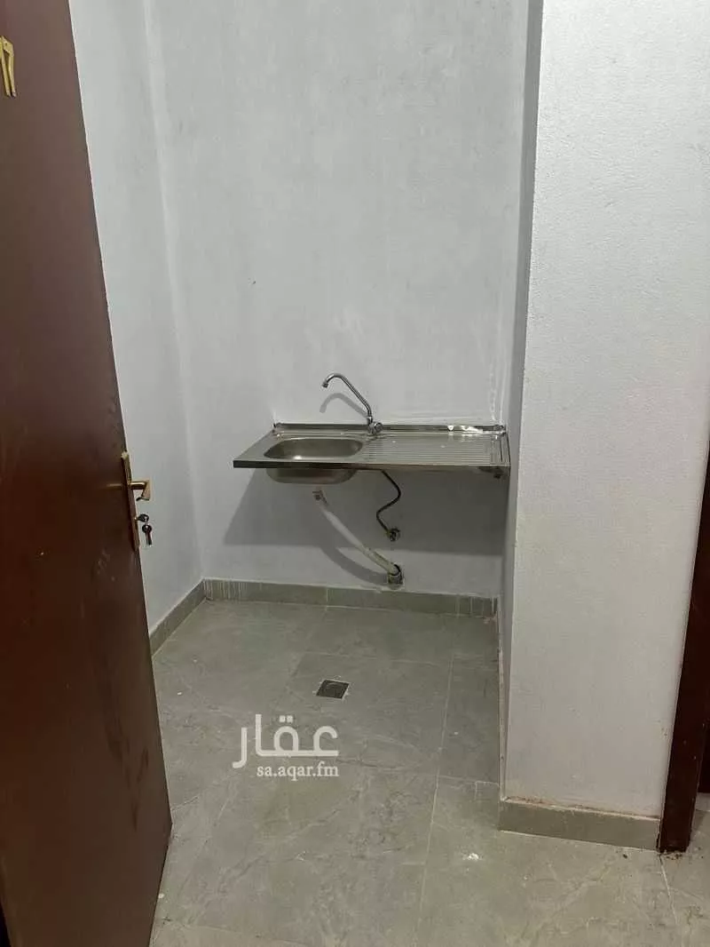 عمارة 900 م² في الأجاويد 2
