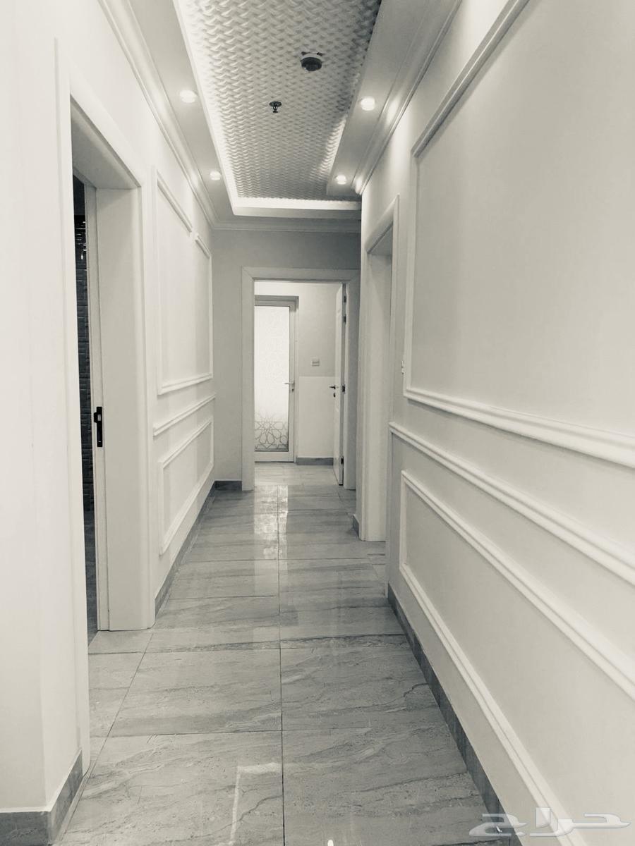 5 bedroom apartment in Al Hamra 7