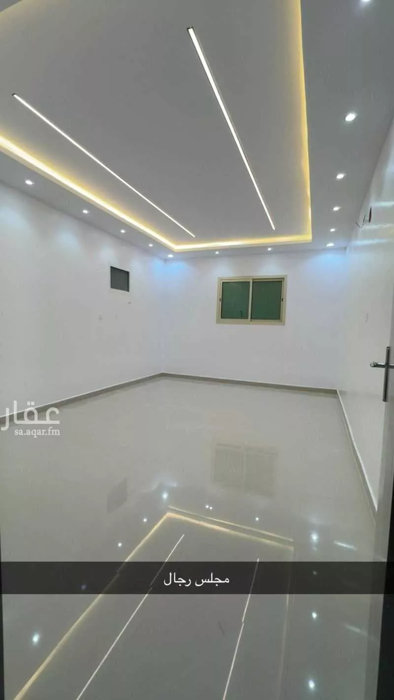 3 bedroom floor in Dhahrat Laban 12