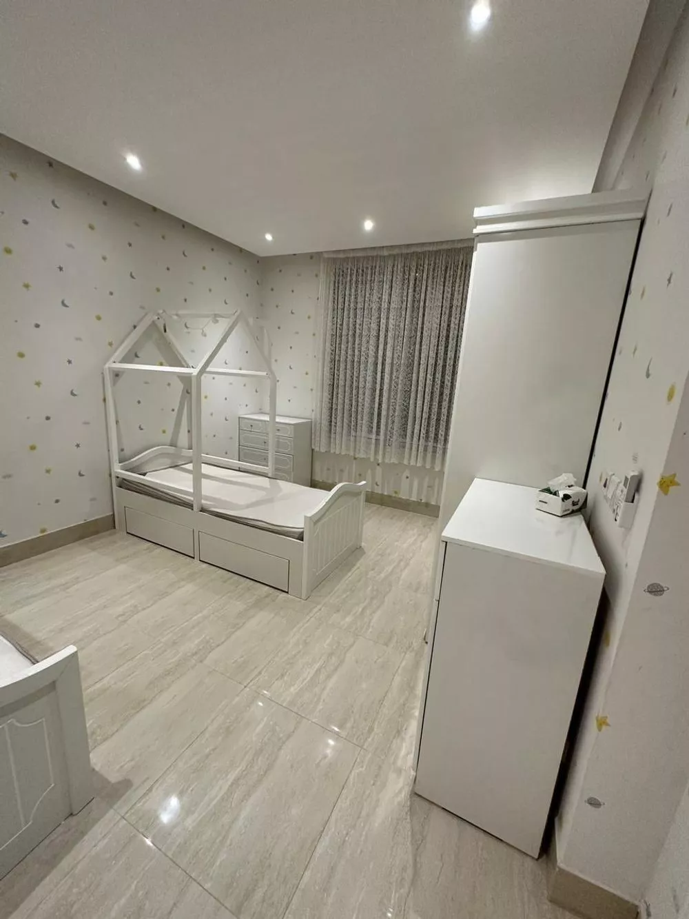 3 bedroom apartment in Al Yasmin 12