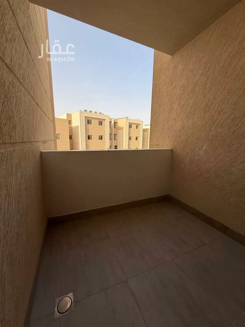 2 bedroom apartment in Al Malqa 5