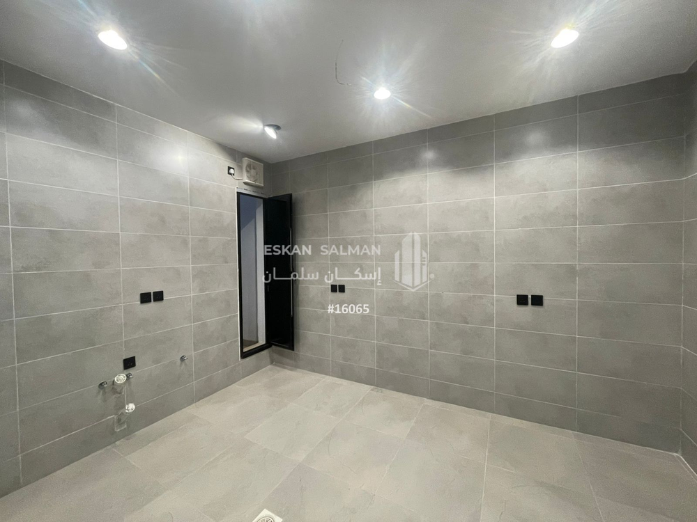 5 bedroom villa in Al Asalah, Jeddah 5
