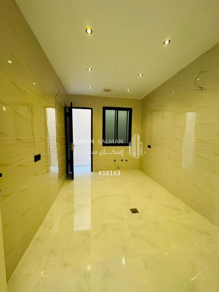 8 bedroom villa in Al Wasit, Taif 4