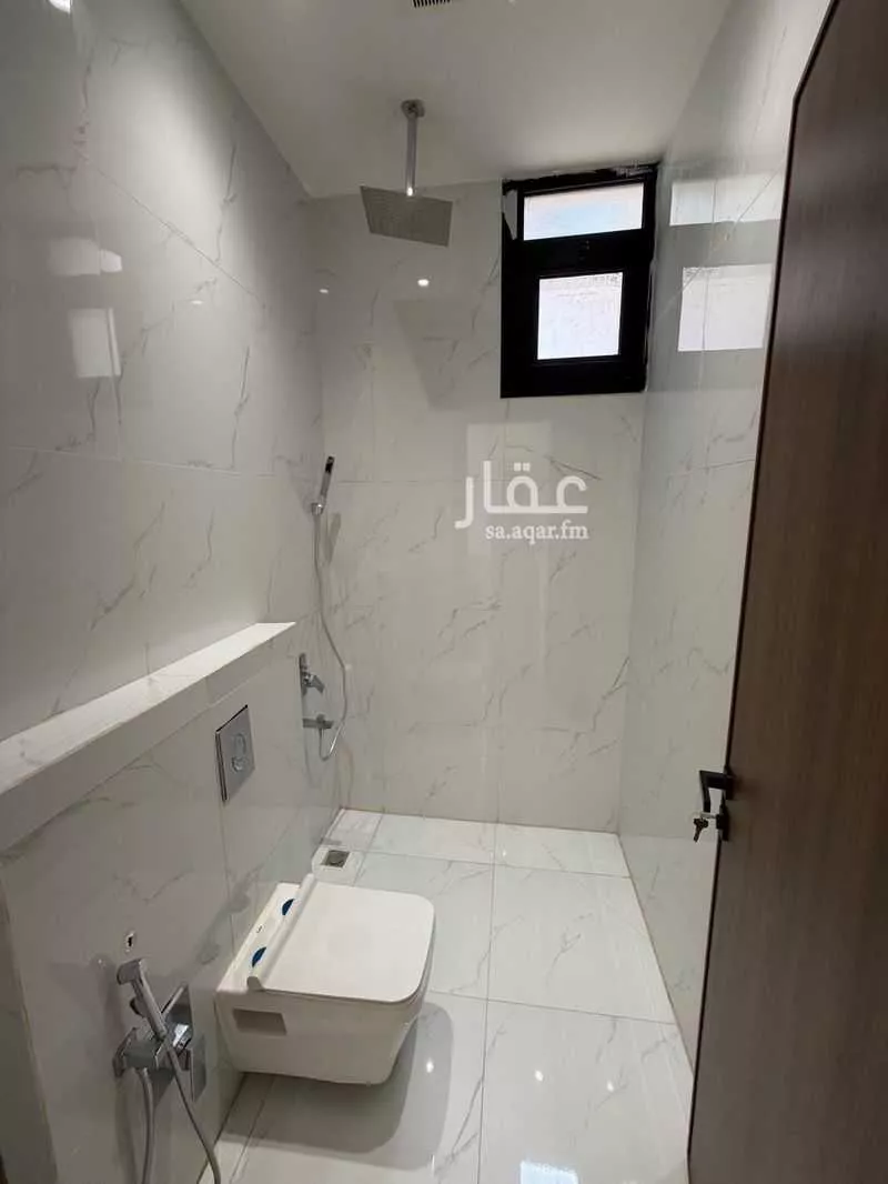 فيلا 4 غرف في بنبان 7