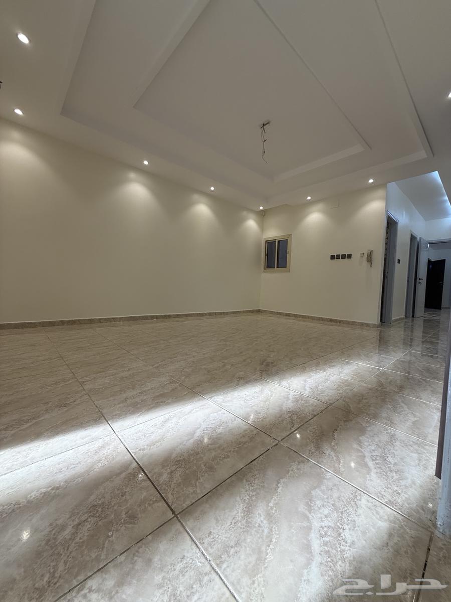 6 bedroom apartment in Wali Al Ahd 9