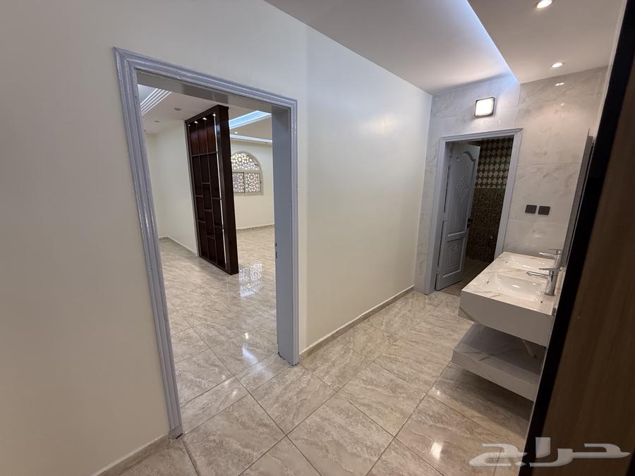 6 bedroom apartment in Wali Al Ahd 20