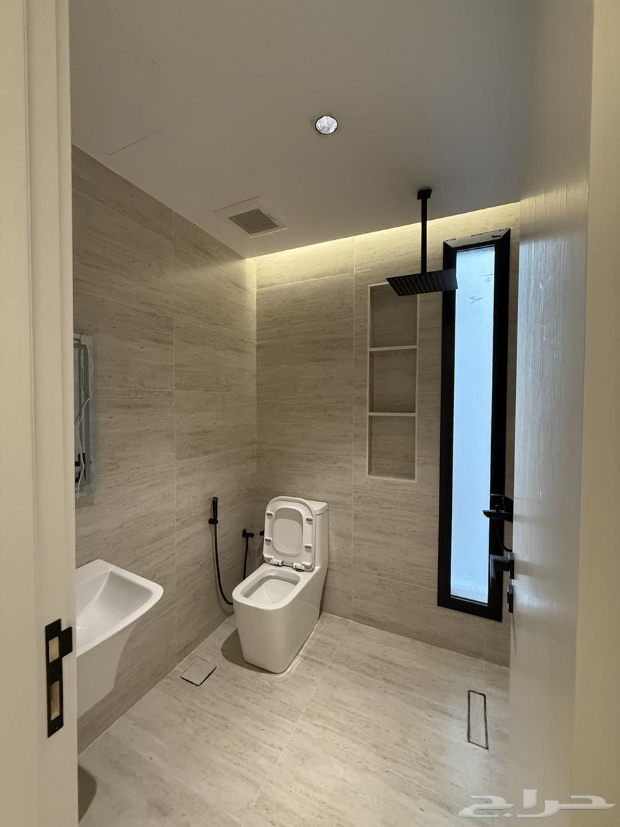 4 bedroom apartment in Batha Quraysh 14