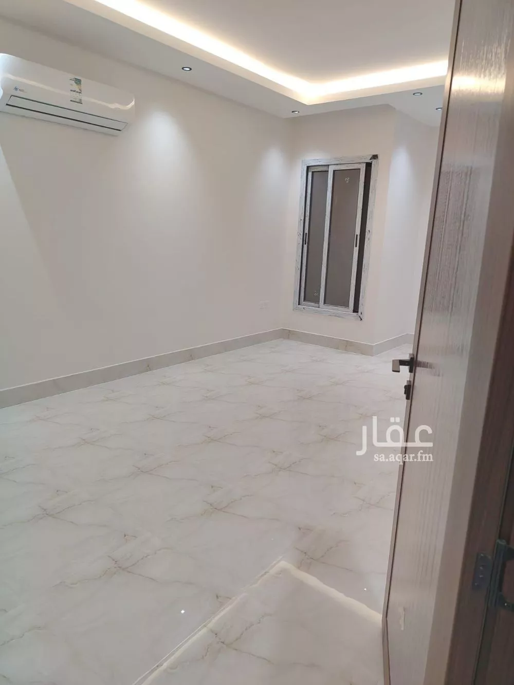 4 bedroom floor in Al Yasmin 8