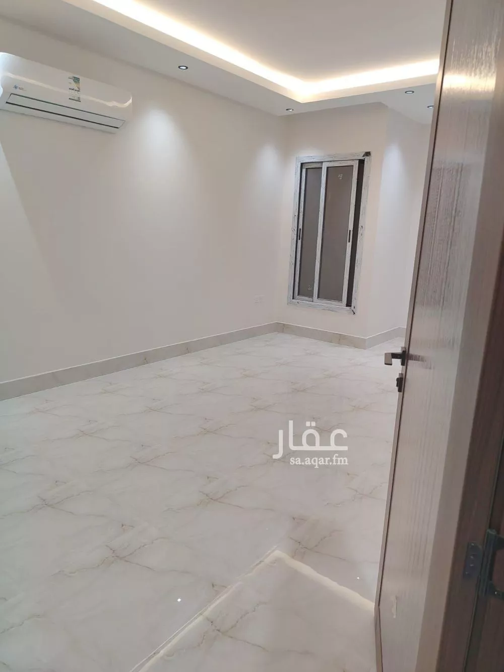 4 bedroom floor in Al Yasmin 6
