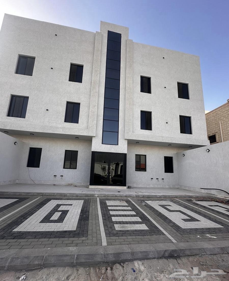 5 bedroom apartment in Al Ranuna 3