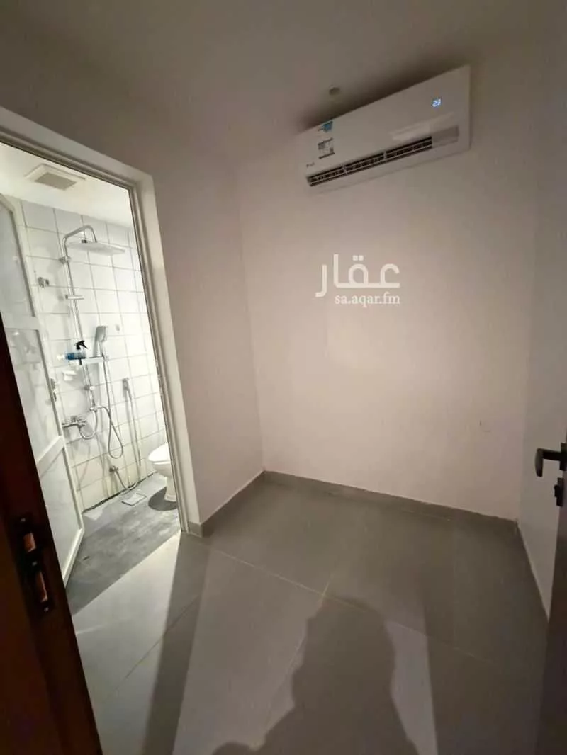 شقة 3 غرف في العارض 7