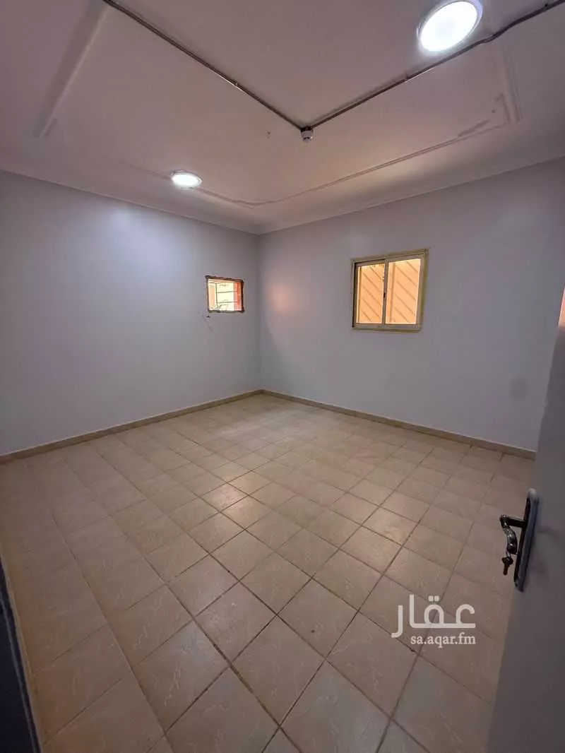 720 sqm building in Ad Dar Al Baida 6