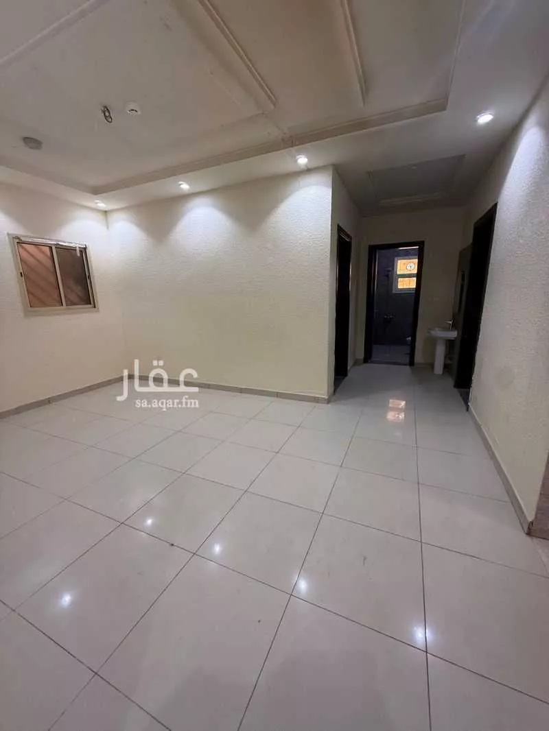 875 sqm building in Ad Dar Al Baida 8