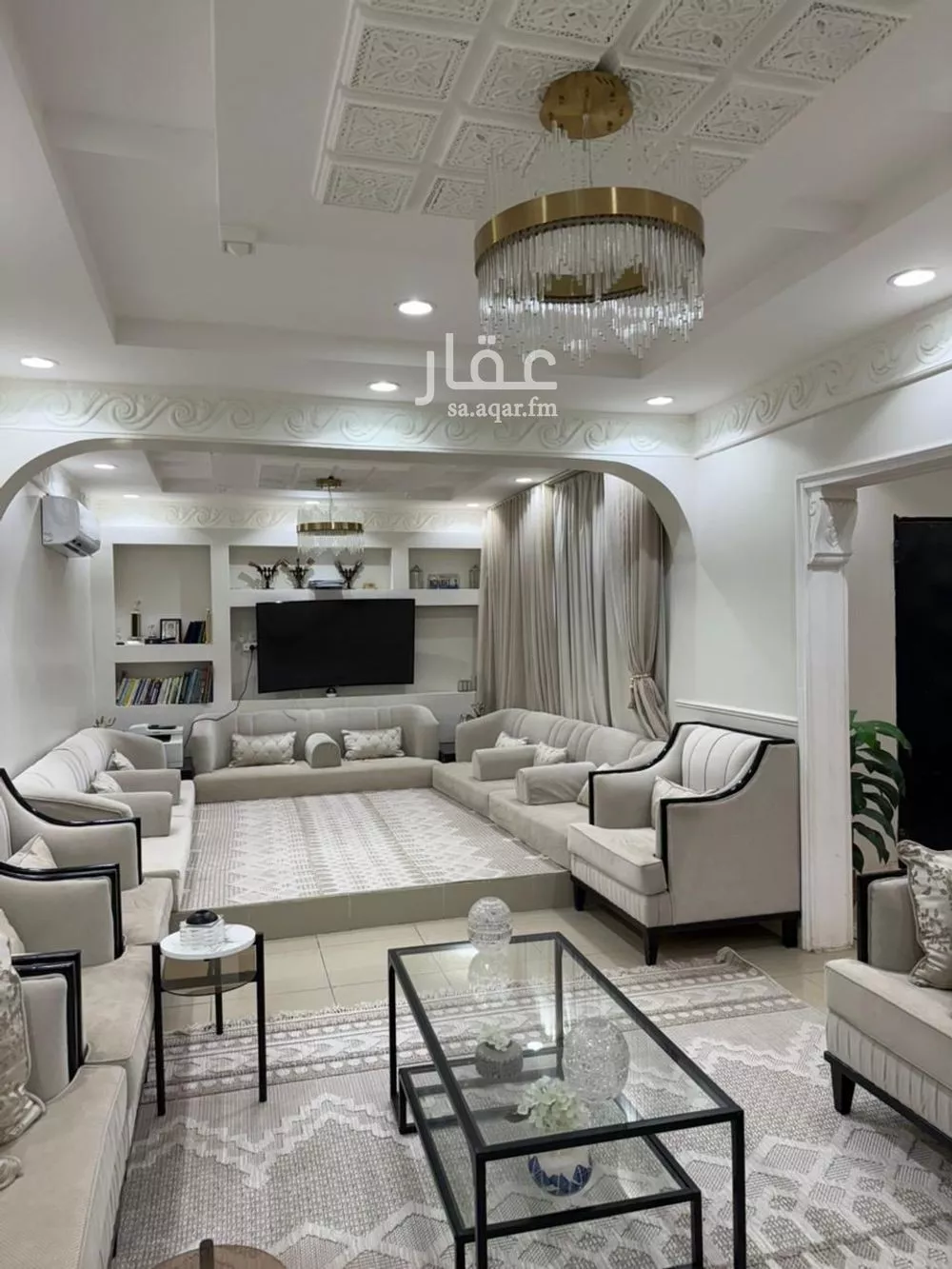 فيلا 10 غرف في القادسية 23