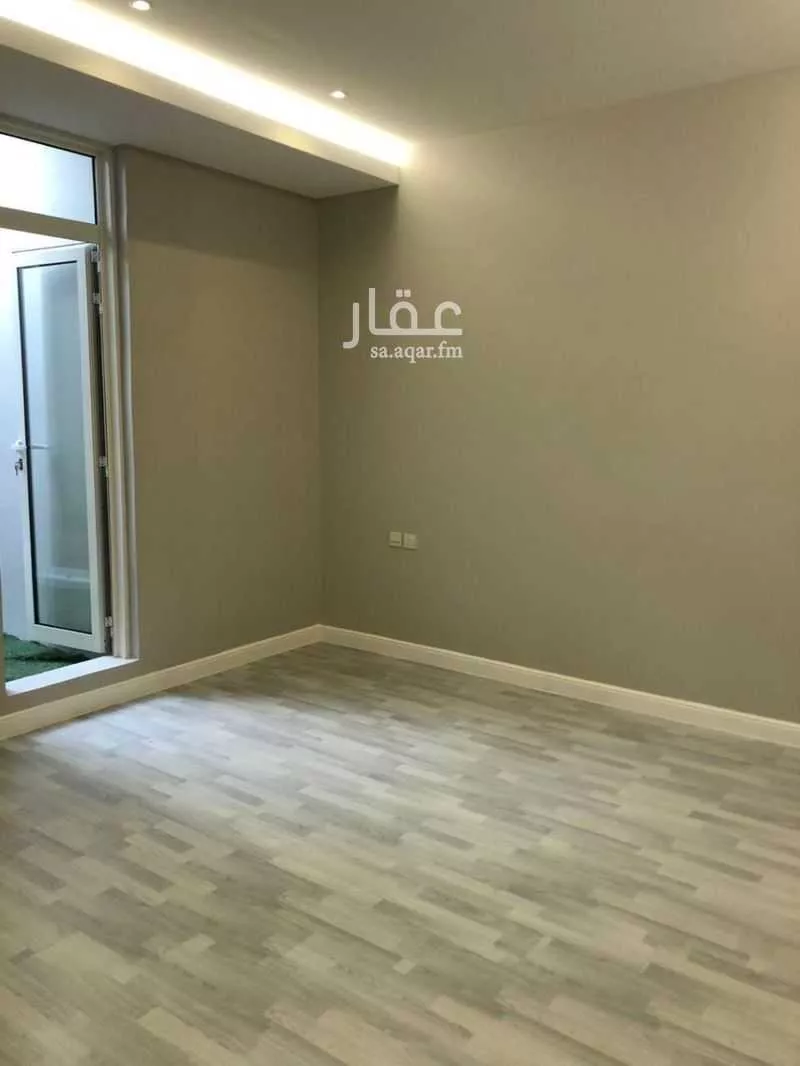 دور 3 غرف في الصحافة 16