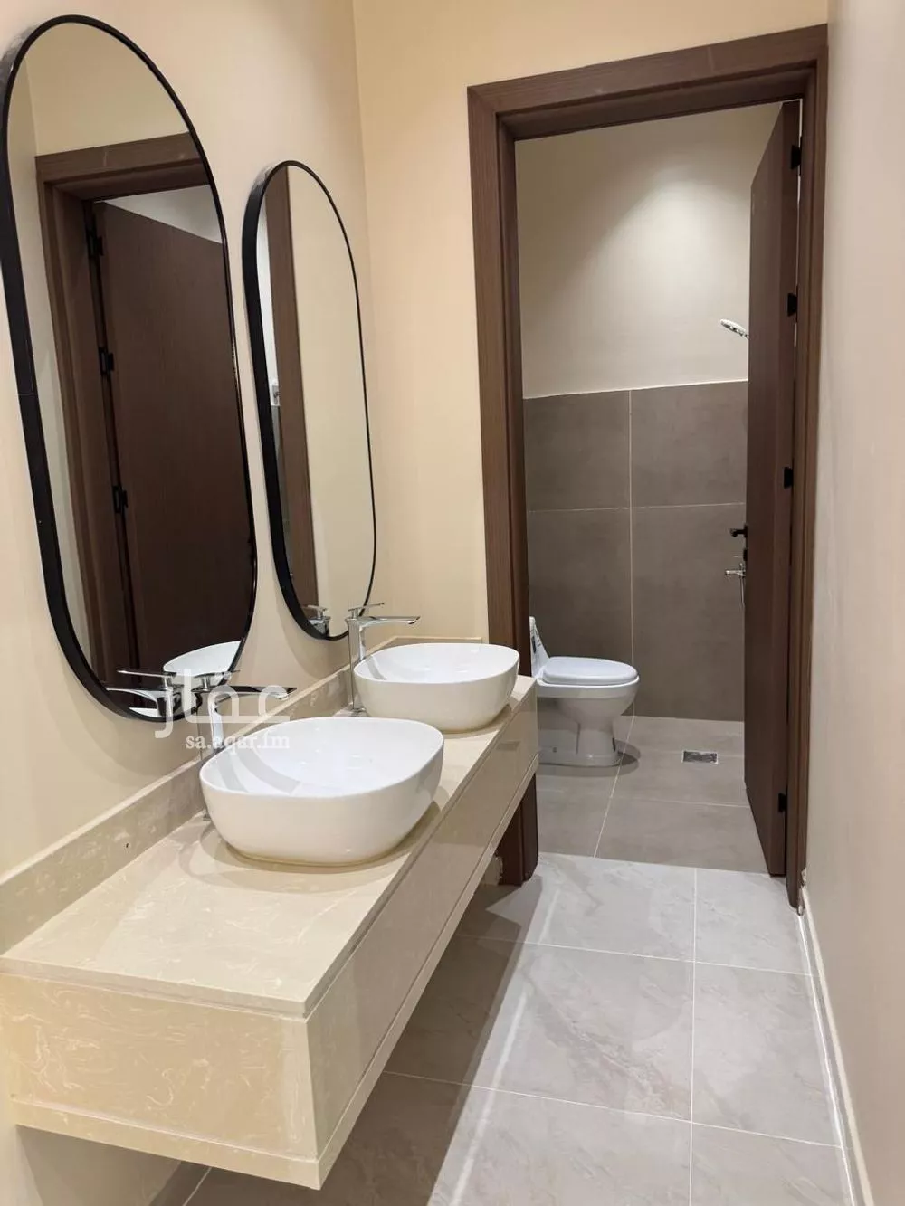 2 bedroom apartment in Al Maizilah 2