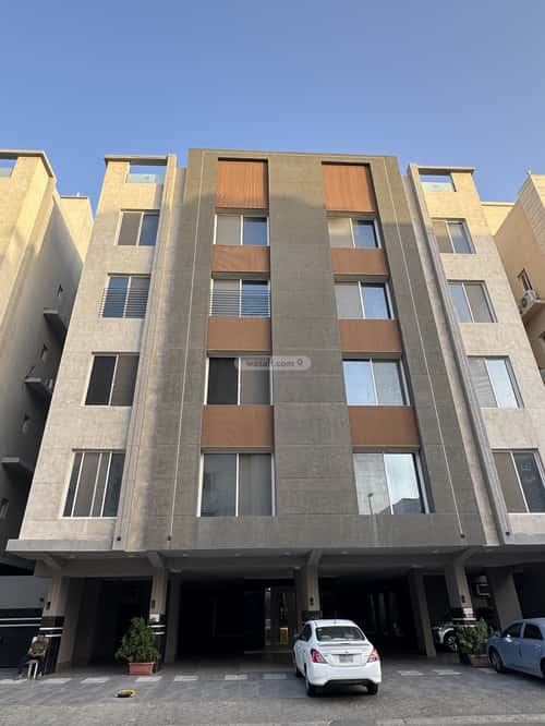 3 bedroom apartment in Al Marwa 6