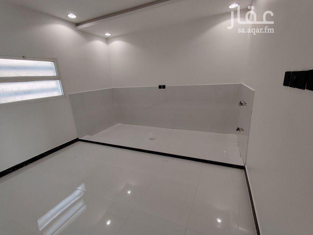 فيلا 5 غرف في طويق 19