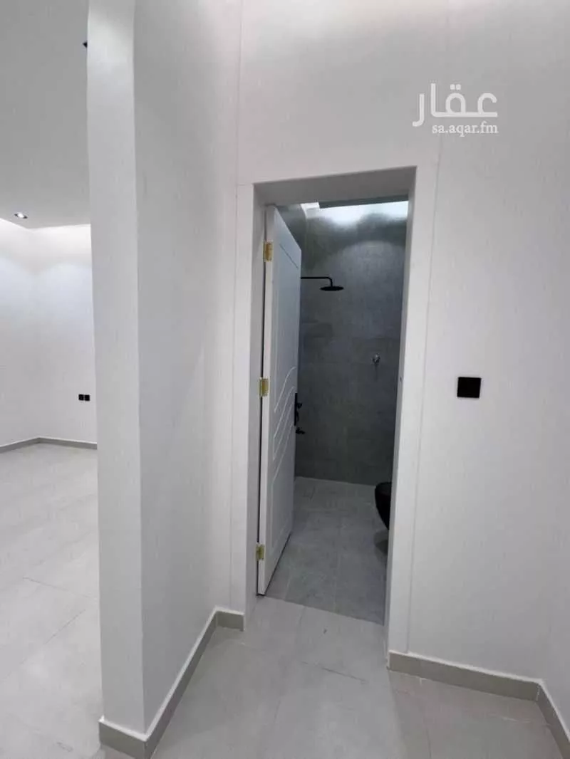 3 bedroom apartment in Al Janadriyah 5