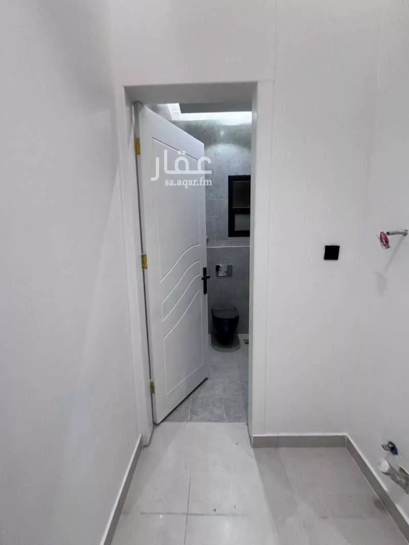 3 bedroom apartment in Al Janadriyah 3