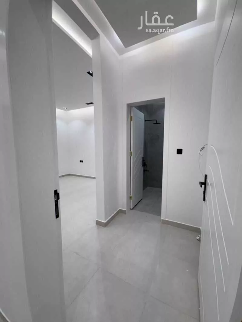 3 bedroom apartment in Al Janadriyah 6