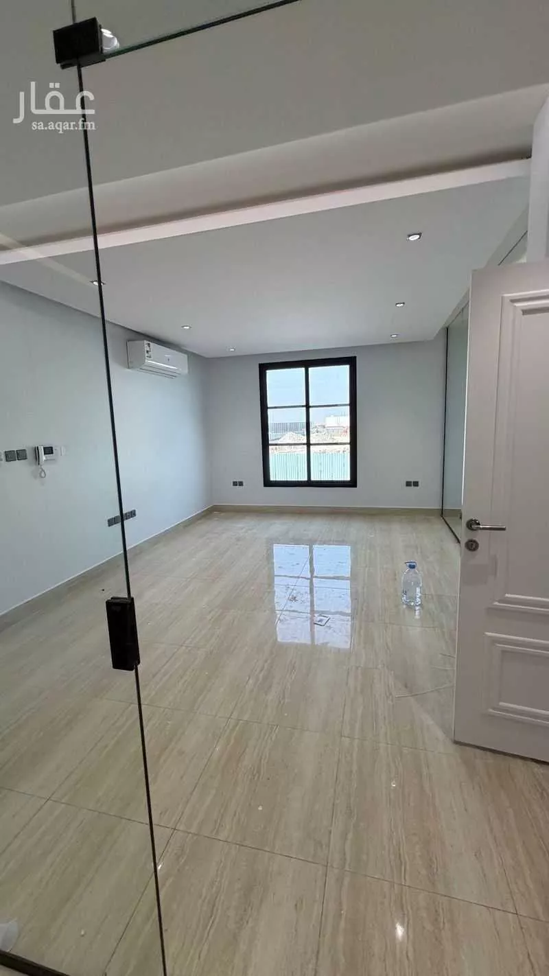 3 bedroom apartment in Al Qairawan 6