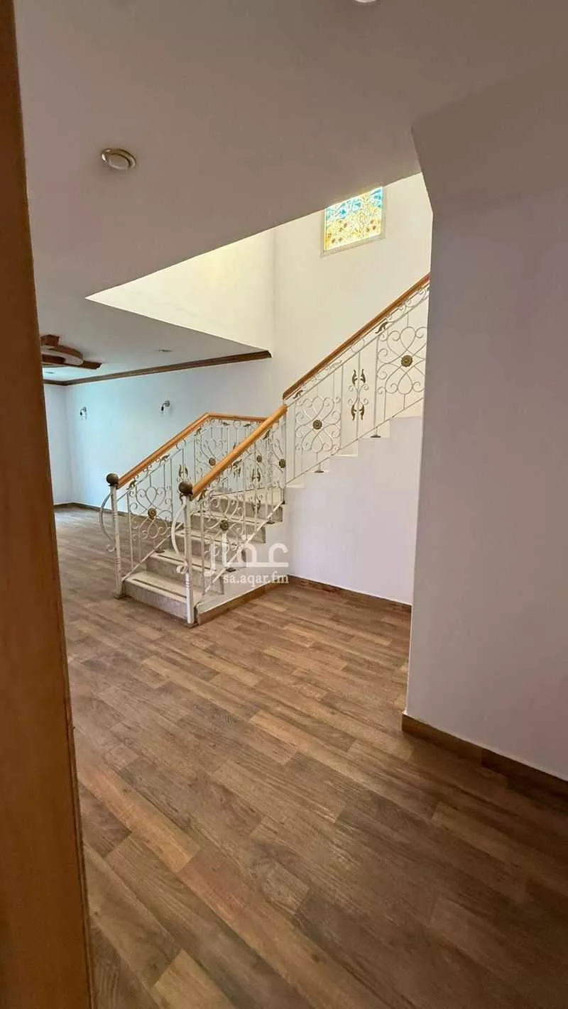 4 bedroom villa in Al Aqiq 2