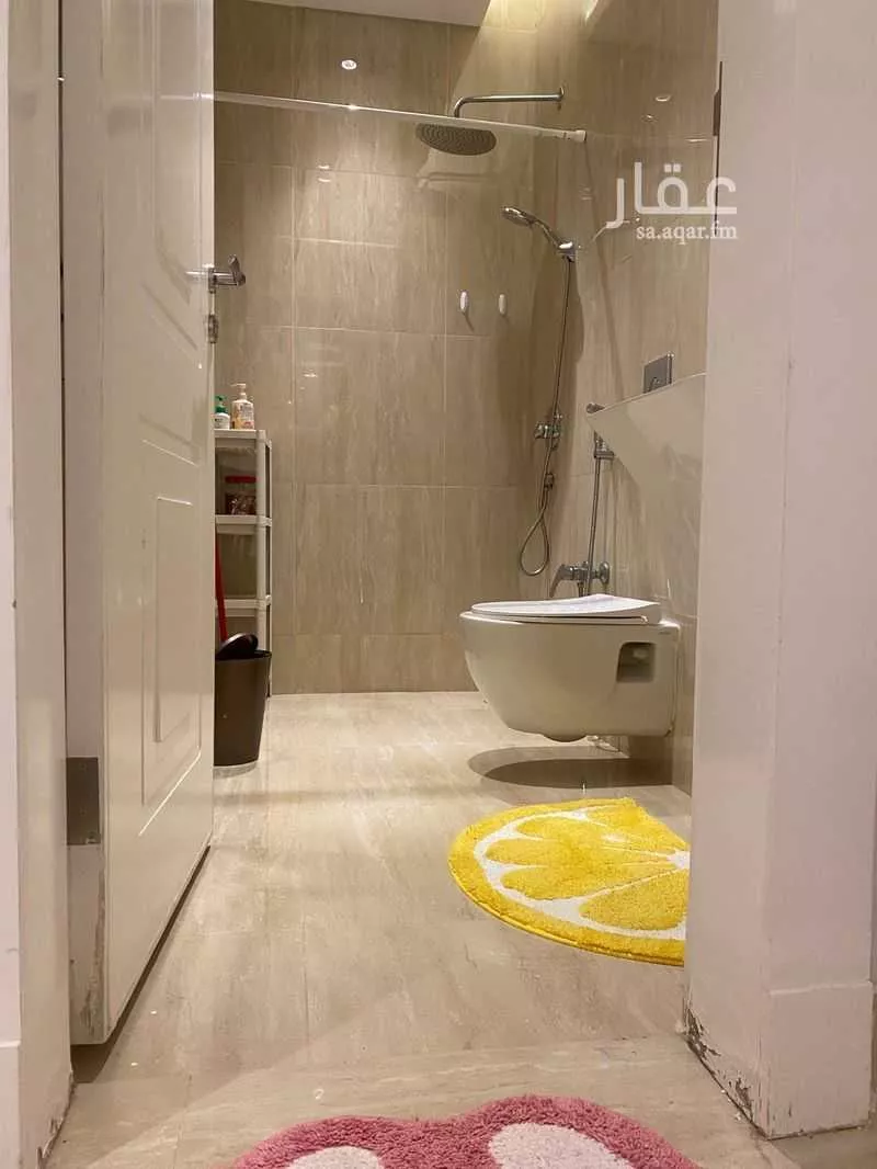 5 bedroom apartment in Al Qairawan 5