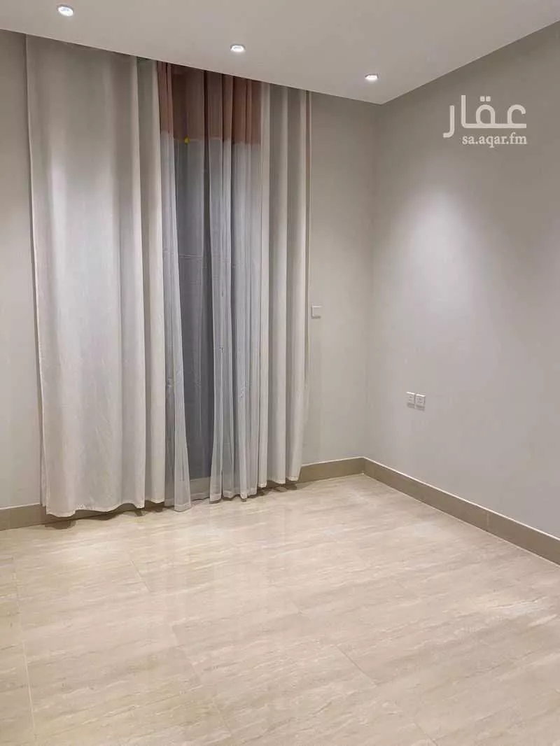 5 bedroom apartment in Al Qairawan 3