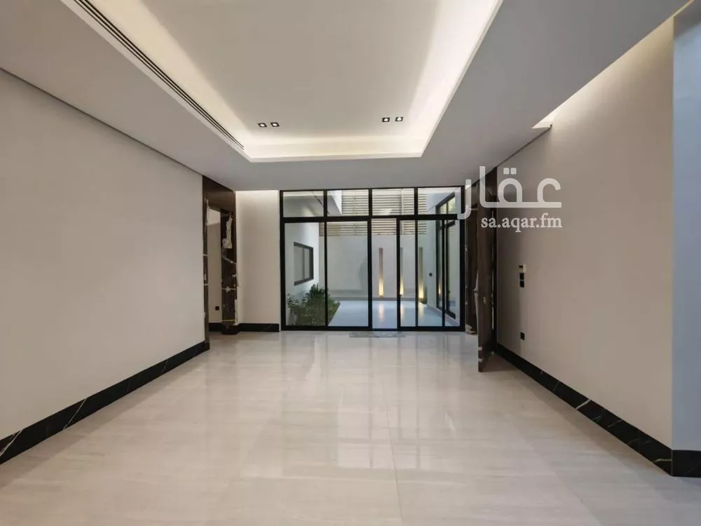 5 bedroom villa in Al Yasmin 3