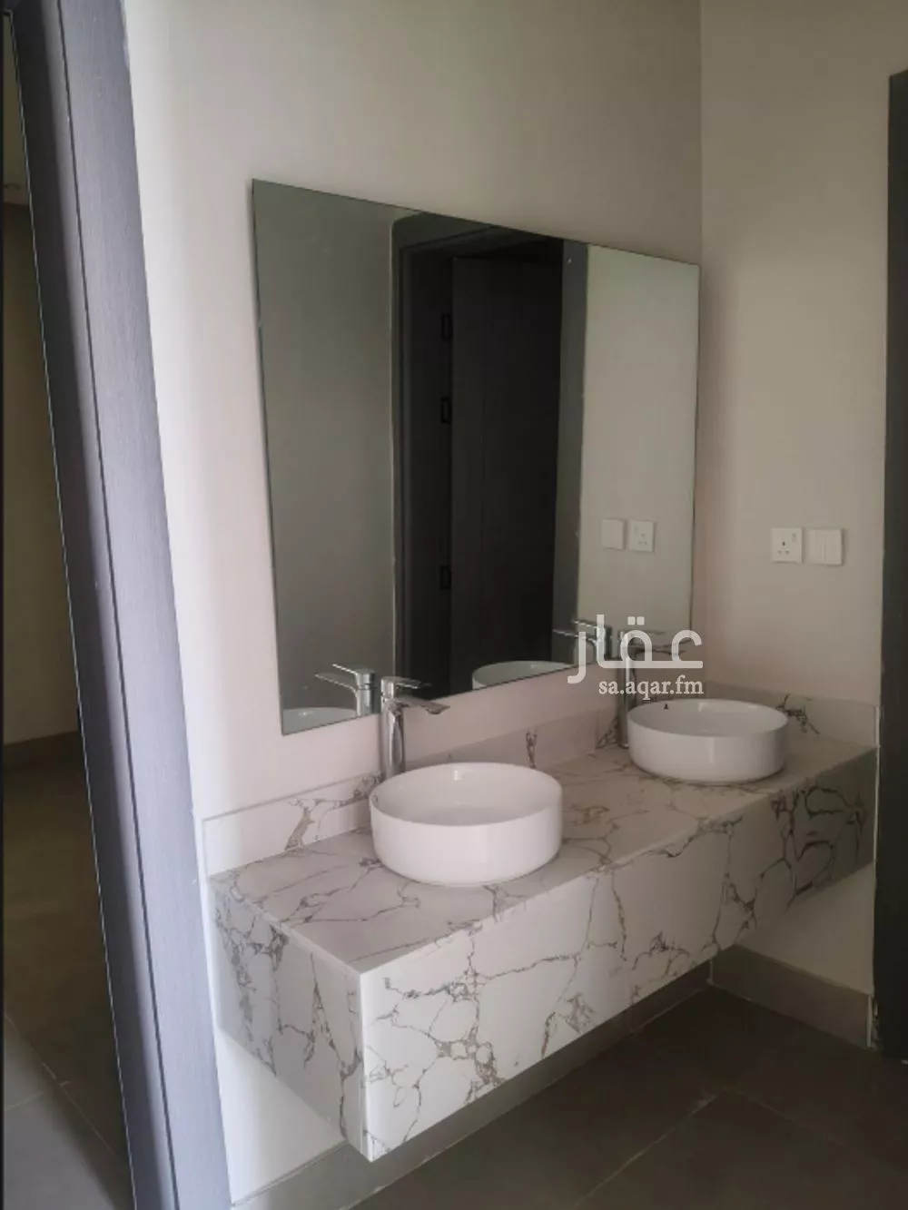 6 bedroom villa in Al Amwaj 3