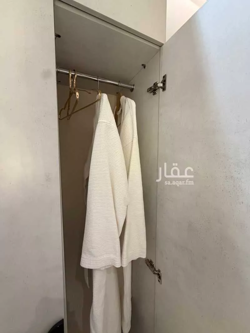 3 bedroom apartment in Al Malqa 22