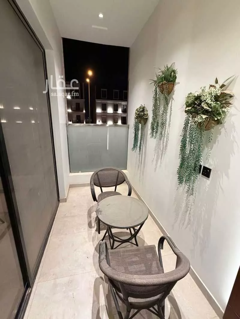 3 bedroom apartment in Al Malqa 9
