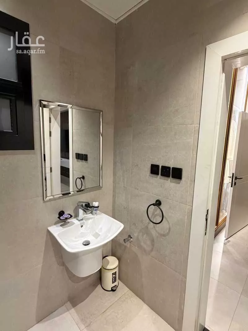 3 bedroom apartment in Al Malqa 17