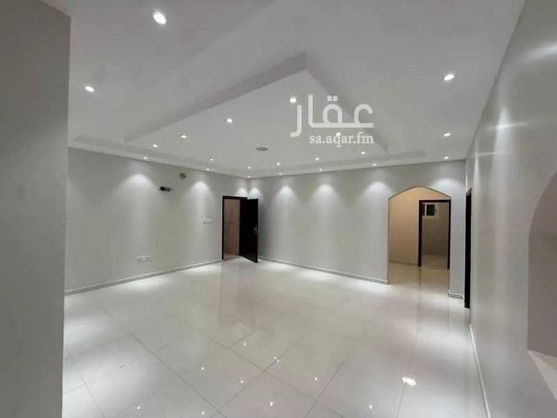 5 bedroom apartment in Al Awali 3