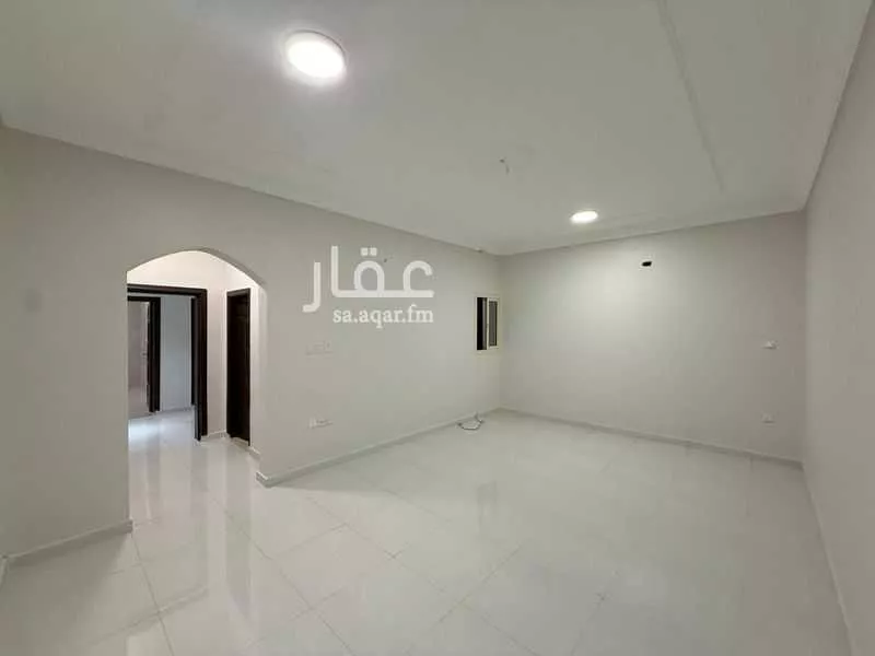 5 bedroom apartment in Al Awali 9