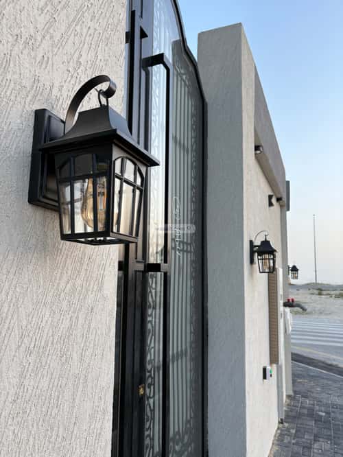 6 bedroom villa in Ash Shulah 2